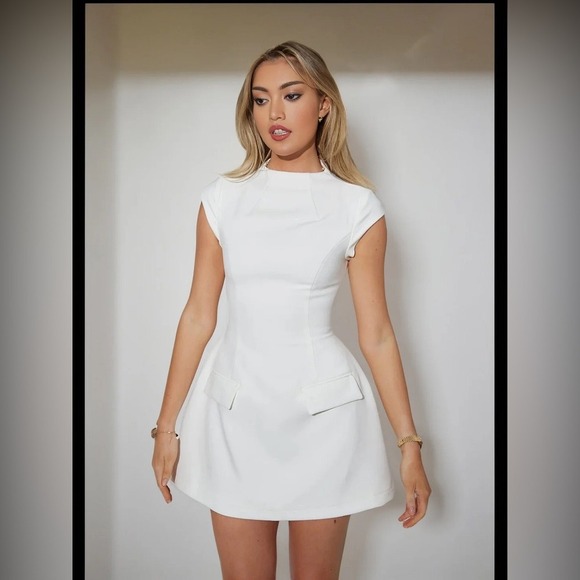 Commense Elegant A-line Women's Dress - Picture 4 of 6